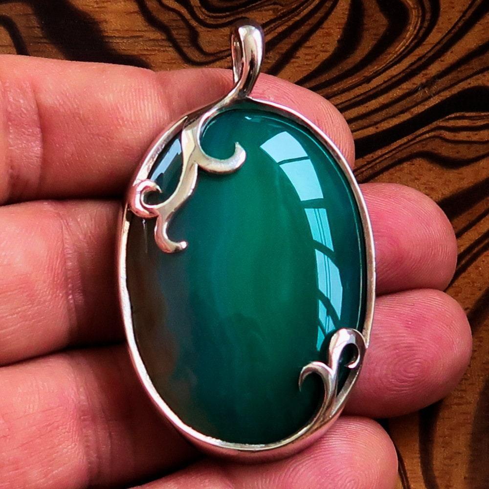 Green Agate Pendant, Sterling Silver Pendant, Artwork Pendant, green Agate cabochon, gift for her, unique design, sterling silver amulet-2