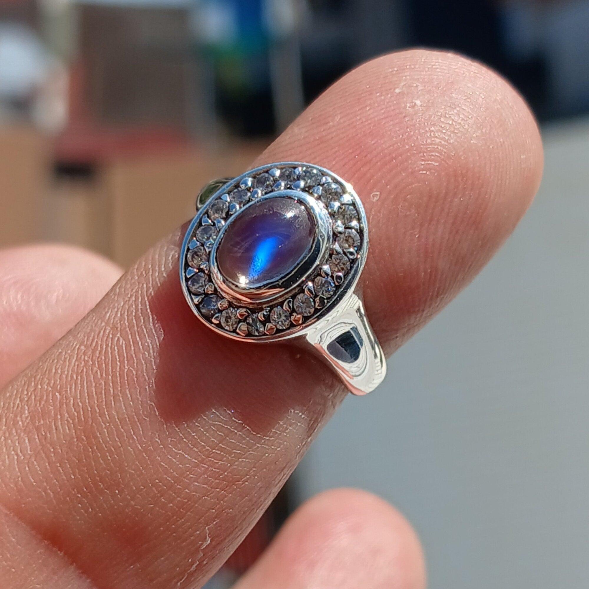 Natural Moonstone Ring, Gemstone Ring, Sterling Silver Ring, Solitaire Ring, oval Ceylon Moonstone, 18 CZ, moonstone jewelry, gift, Size 5.5-4